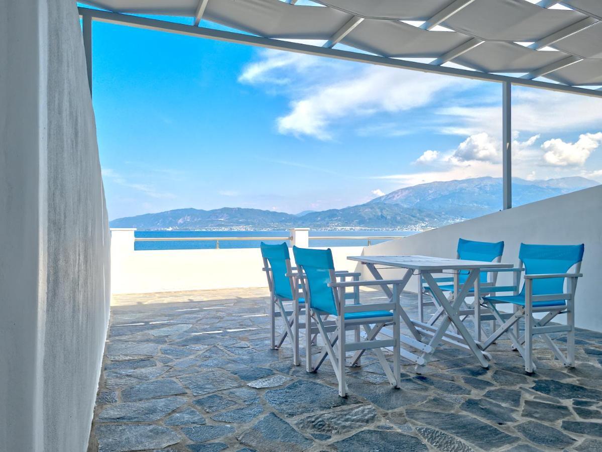 Epipleon Luxury Suites -104- Δωμάτιο 35Τμ Με Βεράντα 35Τμ Μπροστά Στη Θάλασσα نافبكْتوس المظهر الخارجي الصورة